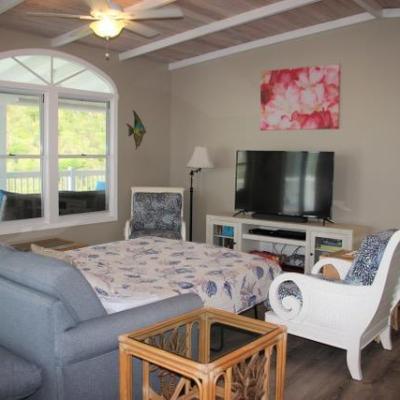 340 Real Estate Desert Rose