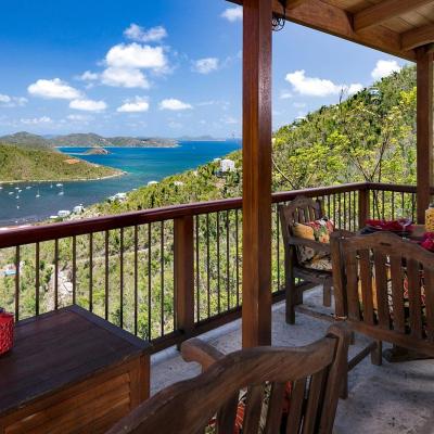 Coral Bay Vista